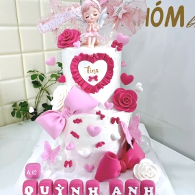 2 Mẫu Bánh 2 Tầng Tone Hồng – Tạo Hình Bột Giấy Nhật Được Yêu Thích Tại Khóm Bakery