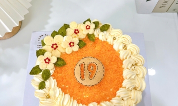 Tuyển Chọn Mẫu Bánh Bông Lan Trứng Muối Đẹp Nhất Hiện Nay Tại Long An