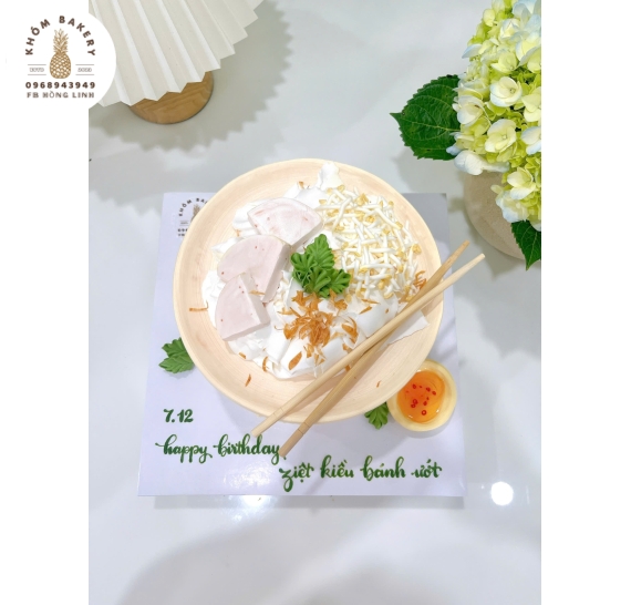 Top Mẫu Bánh Tạo Hình Hot Trong Tuần Tại KHÓM Bakery – Đa Dạng Mẫu Mã, Đẹp, Sang Trọng, Phù Hợp Mọi Dịp