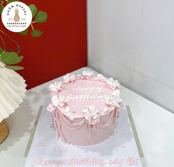 Bánh Kem mẫu bánh tone hồng đơn giản 
