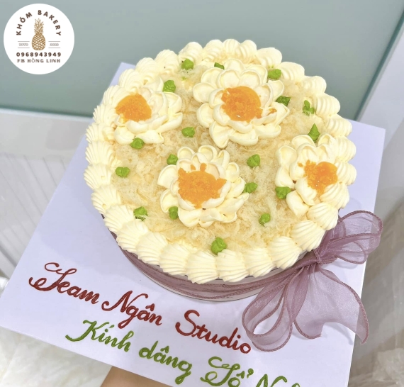 Bánh bông lan trứng muối 