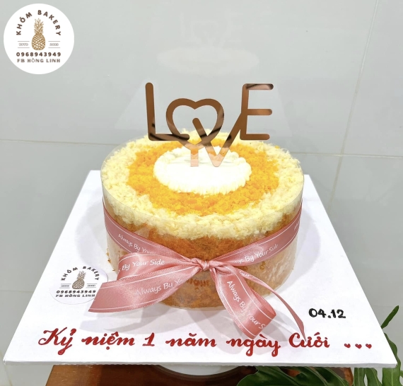 Bánh bông lan kỹ niệm ngày cưới 