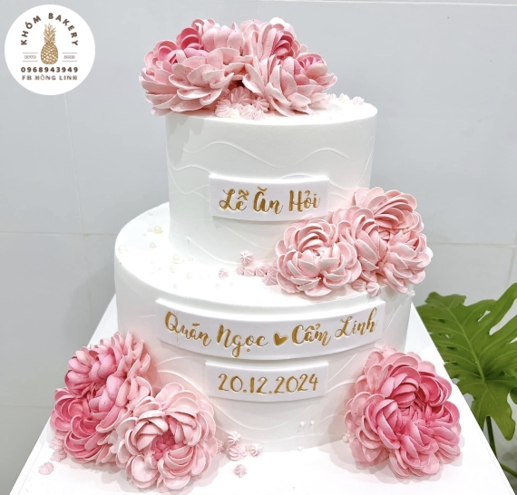 Bánh Kem Cưới 2 Tầng - Sang Trọng & Lãng Mạn