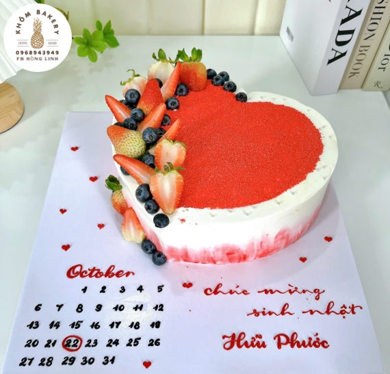 Bánh kem dành cho nam viết lịch kỷ niệm yêu nhau