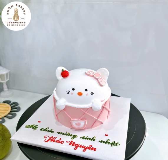 Bánh sinh nhật mừng cho con gái yêu tone hồng