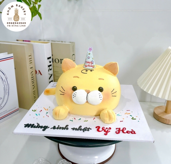 Bánh kem tạo hình con vật cho bé trai