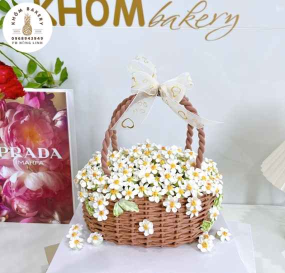 Bánh bắt bông hoa cúc họa mi