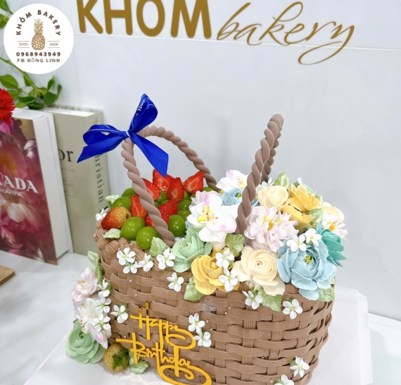 Bánh bắt bông hoa,giỏ trái cây bánh sinh nhật