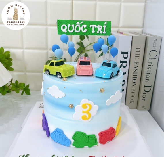 Bánh sinh nhật dành cho bé trai ,thích mê ô tô lên 4 tuổi