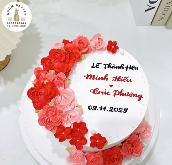 Bánh kem cưới tone đỏ 1 Tầng tại Khóm  Bakery
