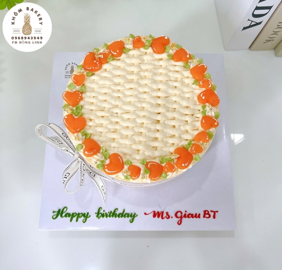 Mẫu bánh bông lan trứng muối tặng 20/11 