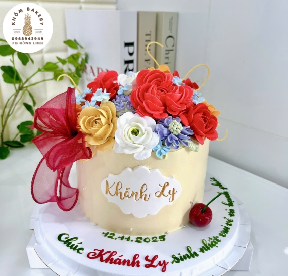 Bánh kem tạo hình hoa mini 350k