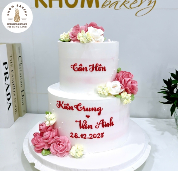 Bánh kem mừng lễ tân hôn 2 tầng làm theo yêu cầu 
