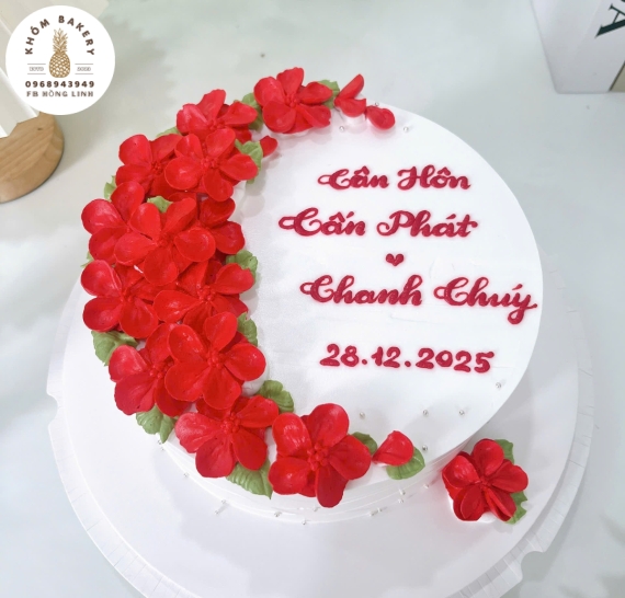 Bánh kem cưới hỏi làm theo yêu cầu