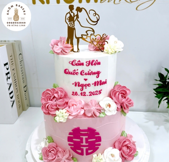 Bánh kem cưới cao cấp tại Khóm Bakery