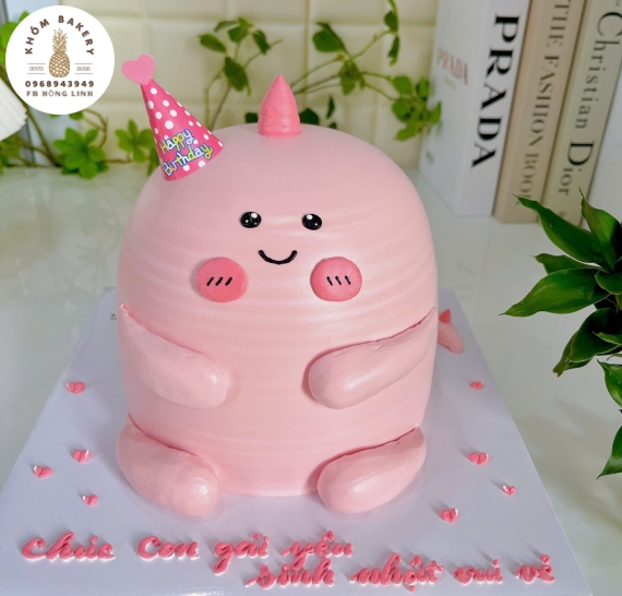 Bánh kem bé gấu hồng xinh sắn 