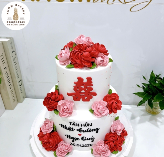 Bánh kem cưới 2 tầng cao cấp tại long an