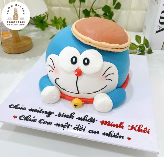 Bánh đô rê môn dành cho bé trai 