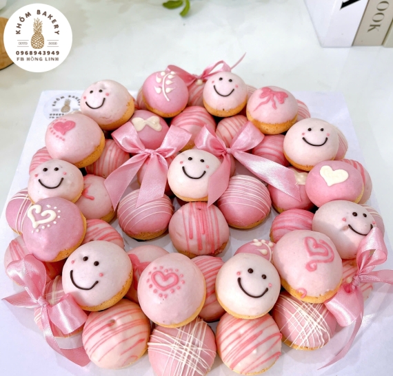 Sét bánh su dai tone hồng tặng sinh nhật bé gái 