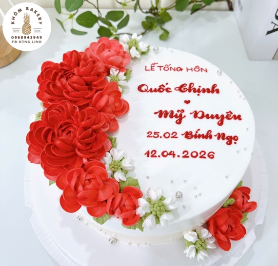 Mẫu bánh kem cưới đẹp 2026 tại Long An hot tone đỏ truyền thống