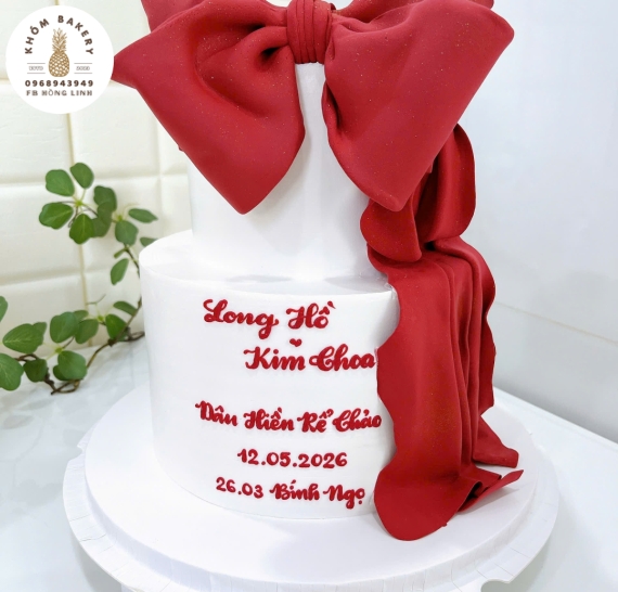 Mẫu bánh kem cưới đẹp tone hàn quốc 