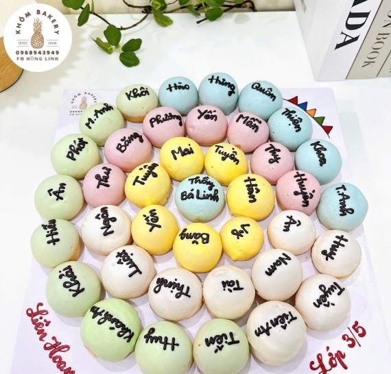 Sét bánh su dai mừng liên hoa cuối năm 
