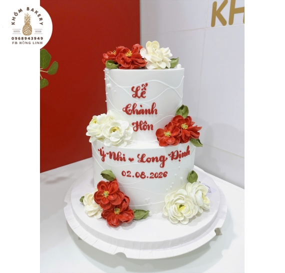 Mẫu bánh kem cưới đẹp cao cấp 2 kết hợp đỏ và trắng hot 2026 