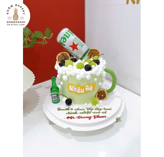 Bánh kem làm theo yêu cầu tặng nam kết hợp lon bia 