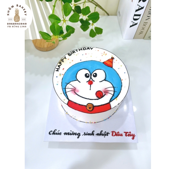 Bánh Kem đô-rê -mon dành cho bé gái