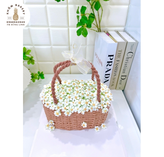 Giỏ bánh kem hoa cúc baby 