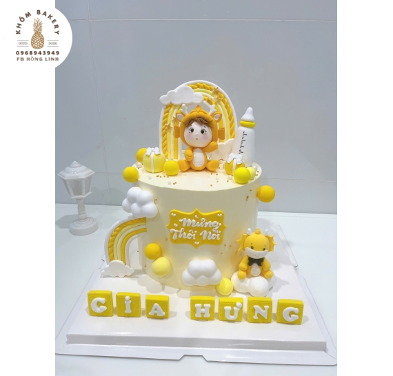 Bánh thôi nôi cho bé tone vàng 