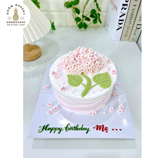 Bánh kem tạo hình hoa tú cầu