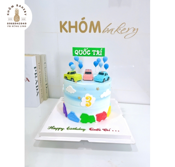 Bánh sinh nhật dành cho bé trai ,thích mê ô tô lên 4 tuổi