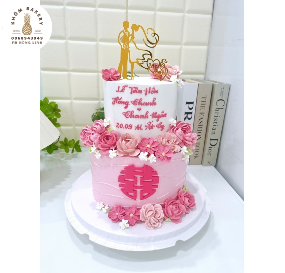 Bánh kem cưới tone Hồng mẫu mới tại KHÓM BAKERY