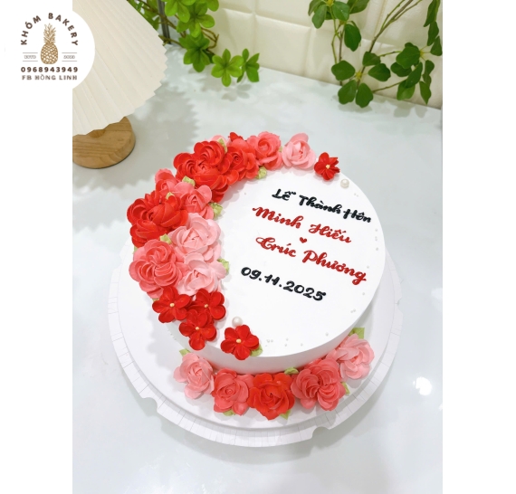 Bánh kem cưới tone đỏ 1 Tầng tại Khóm  Bakery