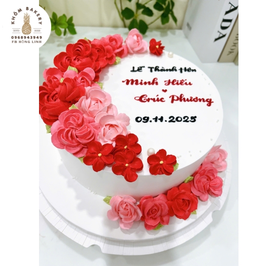 Bánh kem cưới tone đỏ 1 Tầng tại Khóm  Bakery