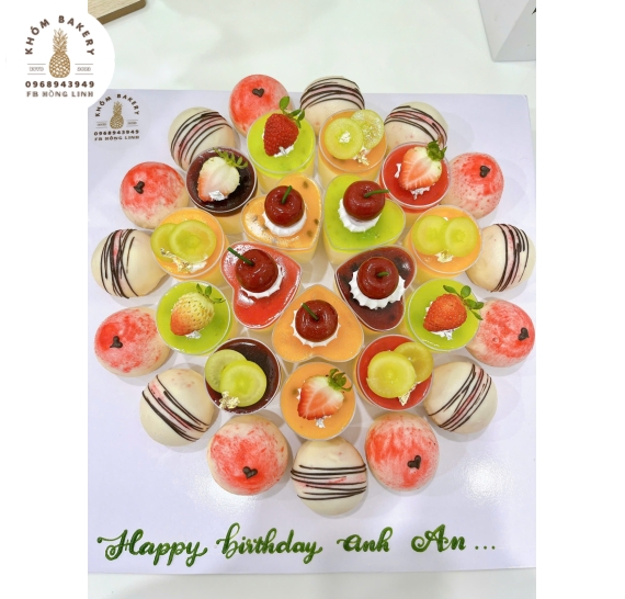 Set bánh su và Pannacotta