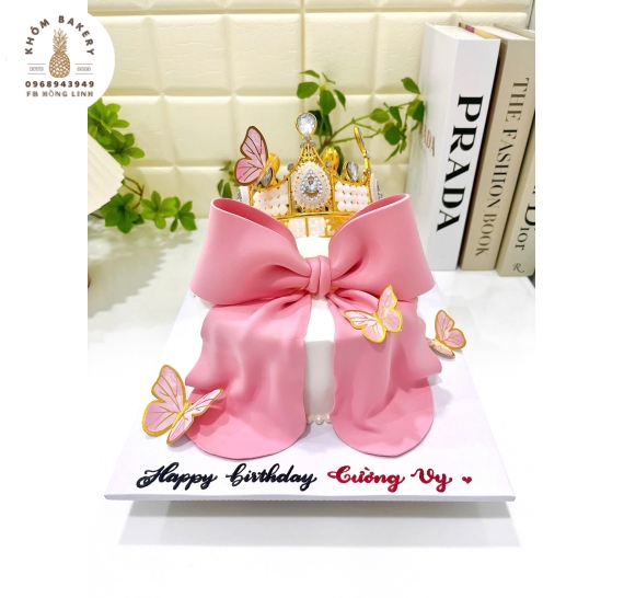 Bánh kem bắp mừng tạo hình nơ lớn xinh tặng nữ