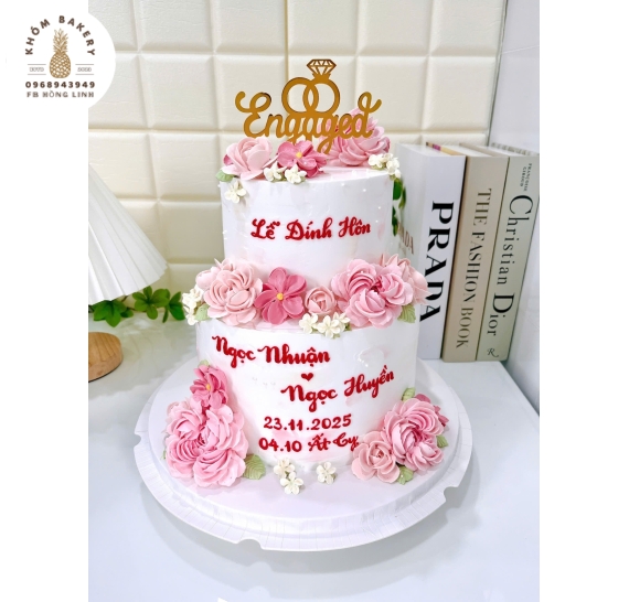 Bánh kem cưới tone hồng cao cấp 