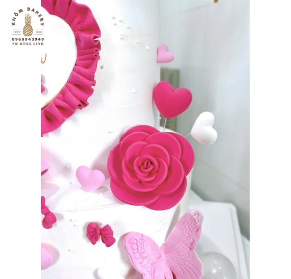 Bánh Kem thôi nôi đầy tháng dành cho bé gái 2 tầng tone hồng