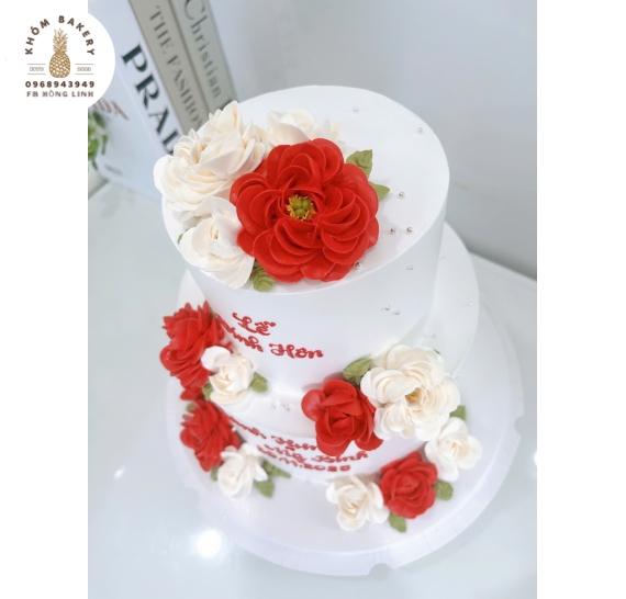 Bánh kem cưới hiện đại năm 2025
