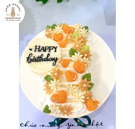 Bông lan trứng muối hot tại Long An-Khóm Bakery