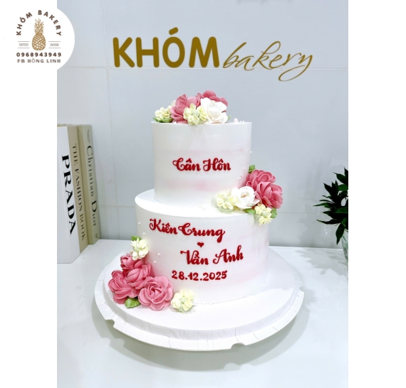 Bánh kem mừng lễ tân hôn 2 tầng làm theo yêu cầu 