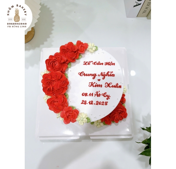 Bánh kem cưới hỏi làm theo yêu cầu tone trắng đỏ