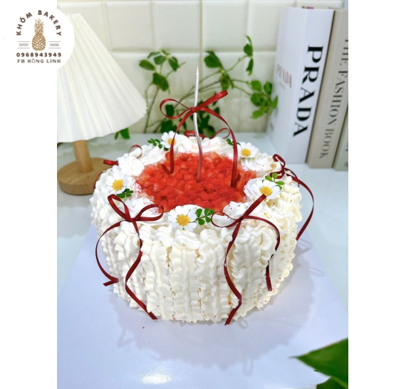 Bánh kem nữ mẫu bánh đẹp 2026