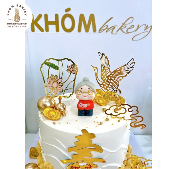 Bánh kem mừng thọ tặng mẹ tại Long An