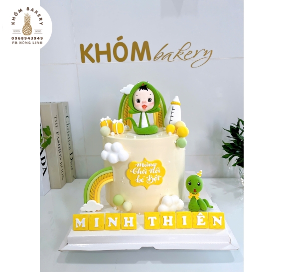 Bánh kem thôi nôi dành cho bé trai tuổi tỵ hot 2026