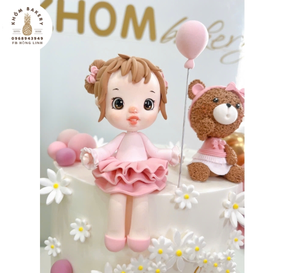 Bánh kem thôi nôi dành cho bé gái mẫu bánh cao cấp 