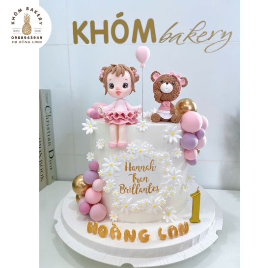 Bánh kem thôi nôi dành cho bé gái mẫu bánh cao cấp 