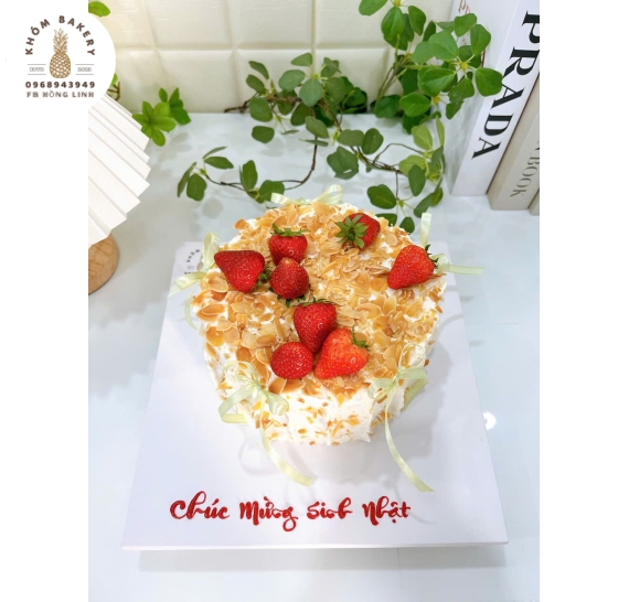 Bánh kem bắp tặng nữ 8/3